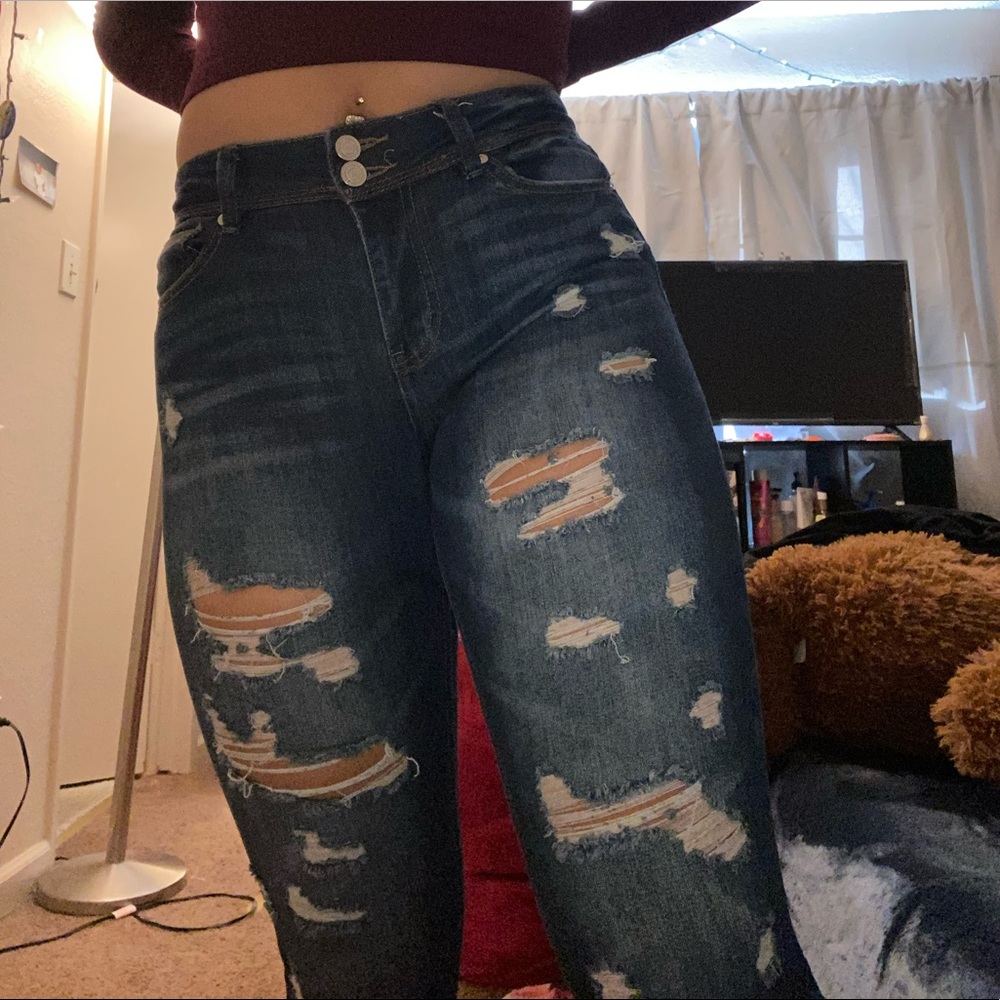 Distressed Medium Dark wash Skinny jeans